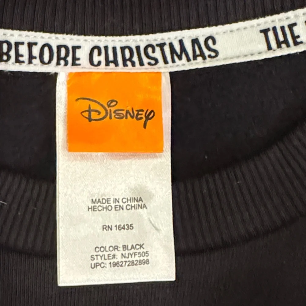 Nightmare before Christmas Skeleton Sweatshirt and Pants Set kids size 5‎
